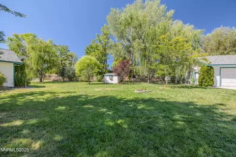 Exterior - 120 E Laramie Dr, Reno, NV 89521 photo 16 of 27