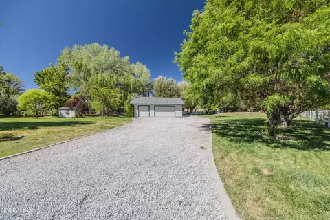 Exterior - 120 E Laramie Dr, Reno, NV 89521 photo 7 of 27