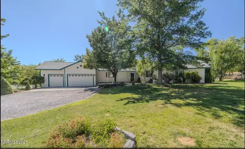 Exterior - 120 E Laramie Dr, Reno, NV 89521 photo 3 of 27