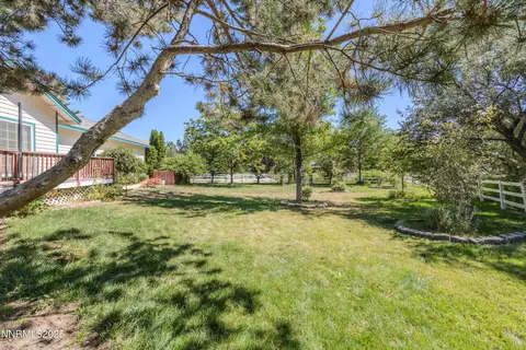 Exterior - 120 E Laramie Dr, Reno, NV 89521 photo 17 of 27