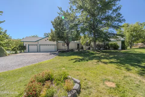 Exterior - 120 E Laramie Dr, Reno, NV 89521 photo 9 of 27
