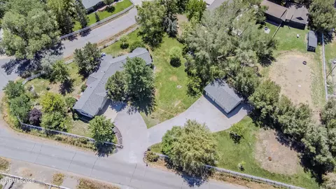 View/Area - 120 E Laramie Dr, Reno, NV 89521 photo 1 of 4