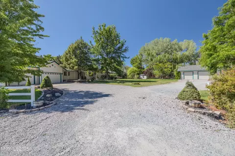 Exterior - 120 E Laramie Dr, Reno, NV 89521 photo 4 of 27