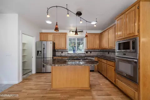 Kitchen - 120 E Laramie Dr, Reno, NV 89521 photo 2 of 5
