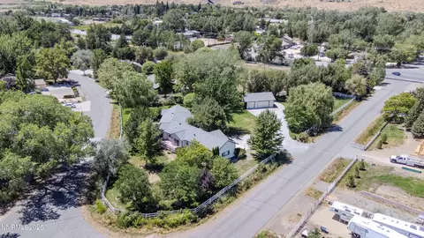 View/Area - 120 E Laramie Dr, Reno, NV 89521 photo 2 of 4