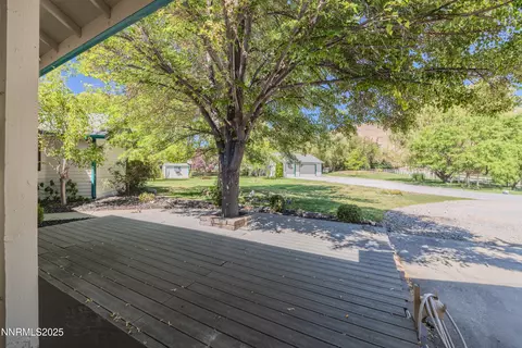 Exterior - 120 E Laramie Dr, Reno, NV 89521 photo 24 of 27