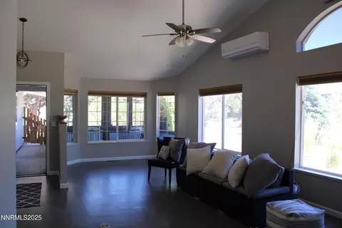 Living - 21945 Adobe Rd, Reno, NV 89521 photo 2 of 6
