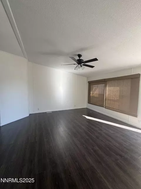5890 Sarah Rd, Fallon, NV 89406 photo 2