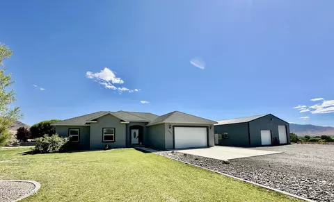 9835 Sabin Dr, Winnemucca, NV 89445
