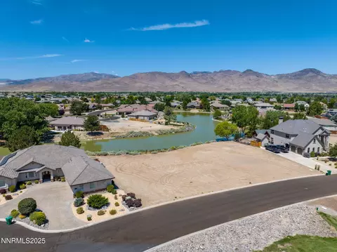 213 Carnoustie Ct, Dayton, NV 89403