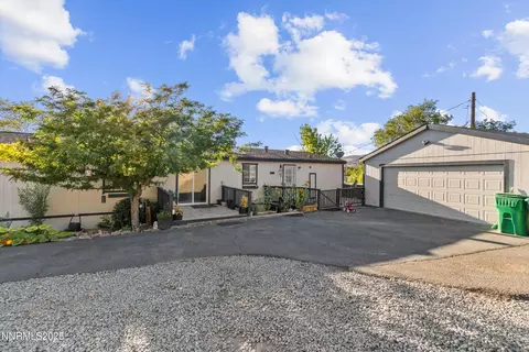 5275 Lupin Dr, Sun Valley, NV 89433