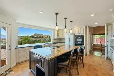 Kitchen - 2712 Starr Meadows Loop, Reno, NV 89519 photo 6 of 8