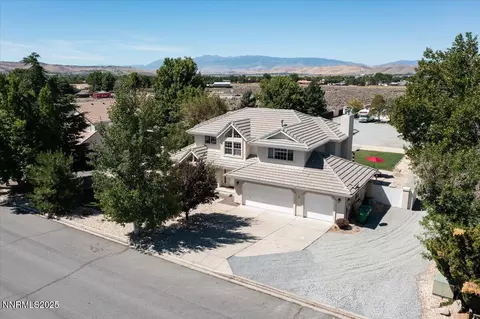 9215 Ogden Trail Dr, Sparks, NV 89441