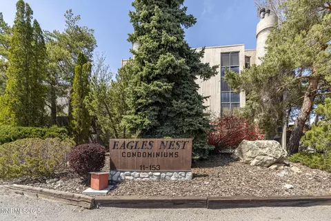 27 Vista Rafael Pkwy, Reno, NV 89503
