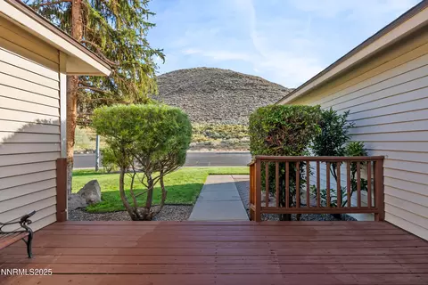 Exterior - 4550 Rio Poco Rd, Reno, NV 89502 photo 13 of 19