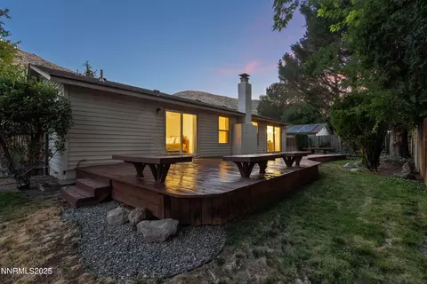 Exterior - 4550 Rio Poco Rd, Reno, NV 89502 photo 5 of 19
