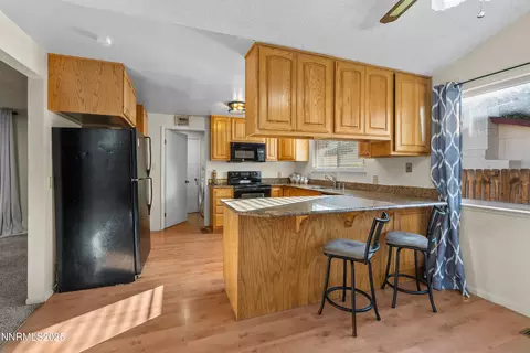 Kitchen - 4550 Rio Poco Rd, Reno, NV 89502 photo 2 of 6