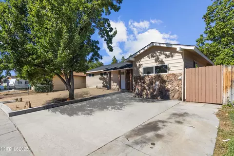3215 Delna Dr, Sparks, NV 89431