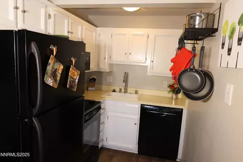 Kitchen - 313 Tramway Dr #8, Stateline, NV 89449 photo 1 of 1