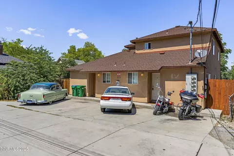 330 Stewart St, Reno, NV 89502