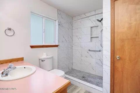 Bath - 5980 Kadee Ct, Fallon, NV 89406 photo 2 of 3