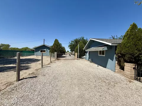 Exterior - 1380 Pine Rd, Fallon, NV 89406 photo 6 of 8