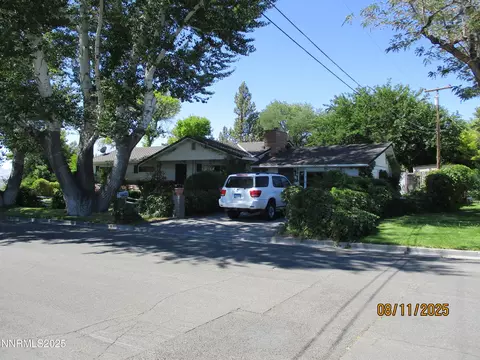 210 Modoc Dr, Winnemucca, NV 89445