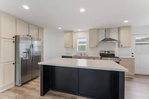 585 Babb Pl, Fallon, NV 89406 photo 4