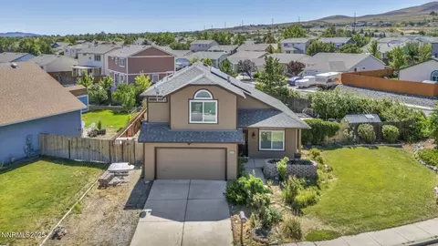 8290 Shifting Sands Dr, Reno, NV 89506
