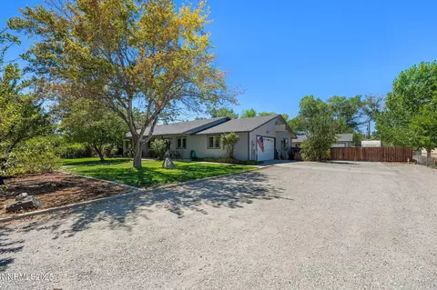 2210 Silver Cir, Fallon, NV 89406 photo 4
