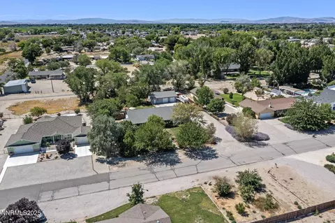 2210 Silver Cir, Fallon, NV 89406 photo 9