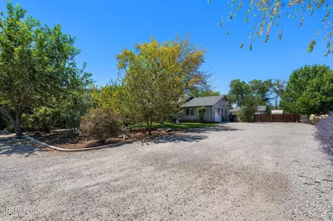 2210 Silver Cir, Fallon, NV 89406 photo 5