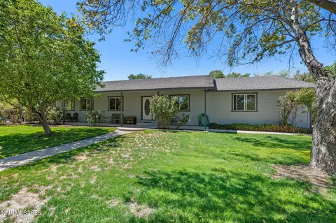 2210 Silver Cir, Fallon, NV 89406 photo 3