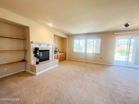 900 Jill Marie Ln, Fernley, NV 89408