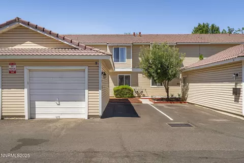 1056 Bradley Sq, Sparks, NV 89434