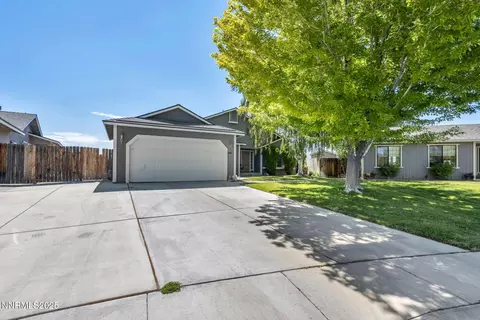 241 Woodlake Cir, Dayton, NV 89403