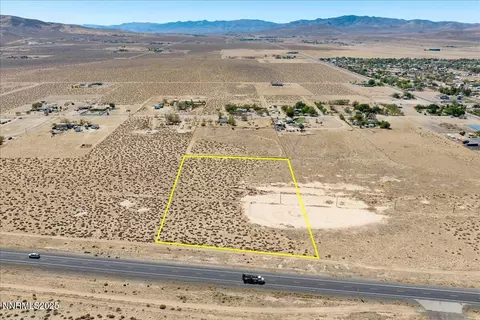 4215 S 95a Hwy #350, Silver Springs, NV 89429