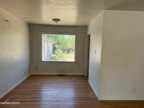 Living - 1075 Memory Ln, Reno, NV 89509 photo 1 of 2
