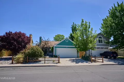 1758 Woodhaven Ln, Sparks, NV 89434
