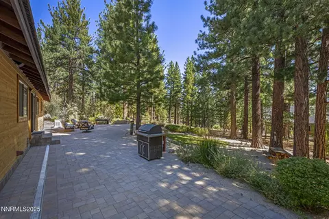 1405 Joy Lake Rd, Reno, NV 89511