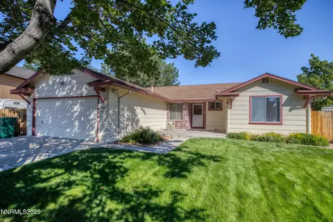 1843 Woodtrail Ct, Sparks, NV 89434