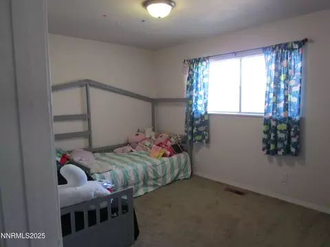 Bedroom - 1091 Tiffany Dr, Fallon, NV 89406 photo 8 of 9