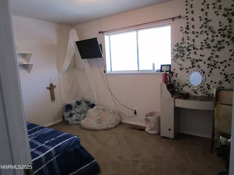Bedroom - 1091 Tiffany Dr, Fallon, NV 89406 photo 5 of 9