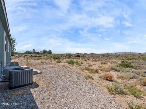 Exterior - 4880 Cody Rd, Fallon, NV 89406 photo 5 of 7