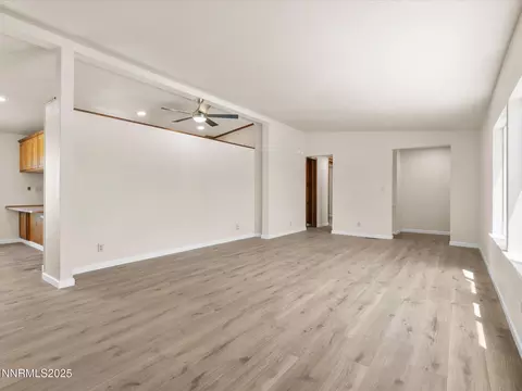 Living - 4880 Cody Rd, Fallon, NV 89406 photo 2 of 5