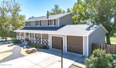 1165 Farm Ln, Fernley, NV 89408