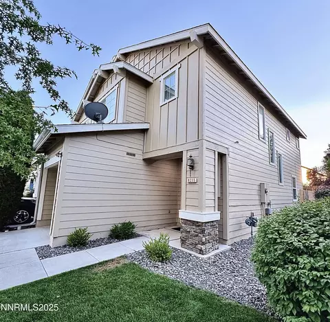 9255 Lone Wolf Cir, Reno, NV 89506