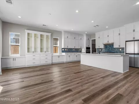 198 Commodore Dr, Reno, NV 89523 photo 18