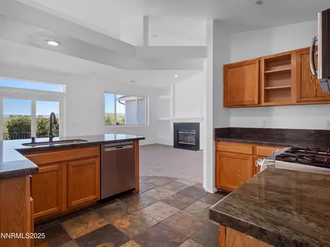 1151 White Oak Loop, Minden, NV 89423 photo 13
