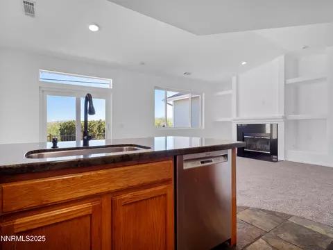 1151 White Oak Loop, Minden, NV 89423 photo 9